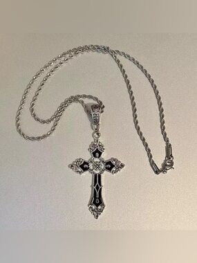 Punk Crystal Big Cross Pendant Necklaces for Women Men Gothic Chain Necklaces